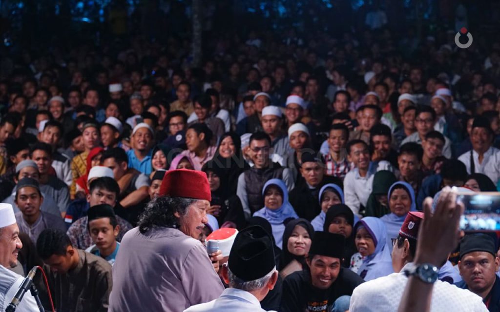 Sinau Bareng Cak Nun KiaiKanjeng, UTY, Yogyakarta.